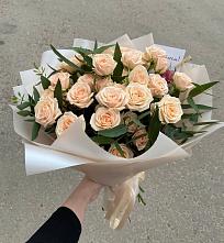 Букет Кремовые розы Латте в Варгаши