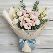 Букет цветов из:  Лизиантусы в Варгаши