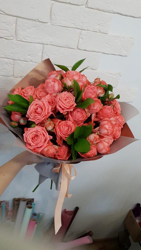 Букет цветов из: Розы в Варгаши