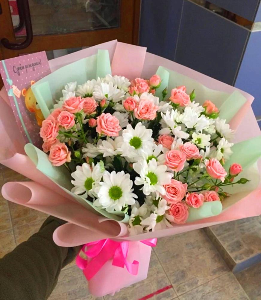 Букет цветов из: Розы и Хризантемы в Варгаши