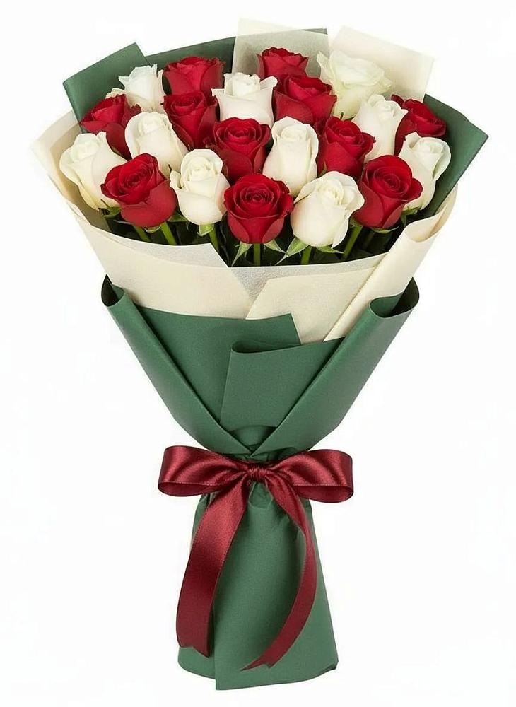 Букет Микс из красных и белых роз в Варгаши