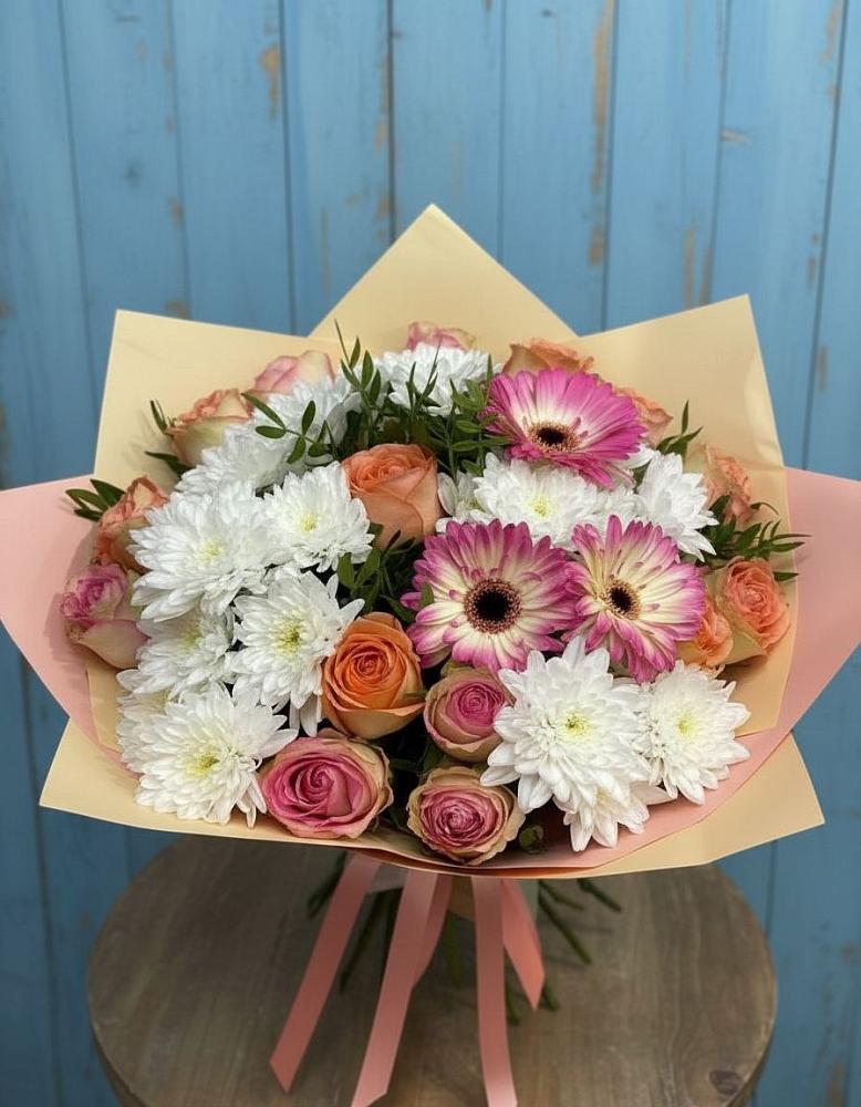 Букет цветов из: Розы, Герберы и Хризантемы в Варгаши