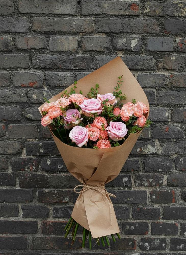 Букет цветов из: Розы в Варгаши