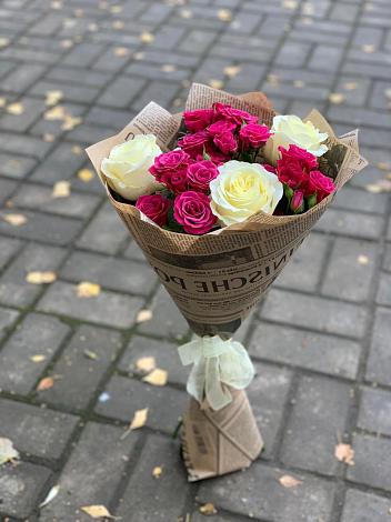 Букет цветов из: Розы в Варгаши