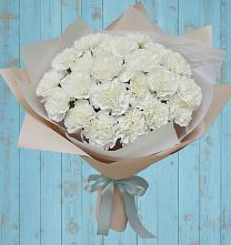 Букет цветов из:  Гвоздики в Варгаши